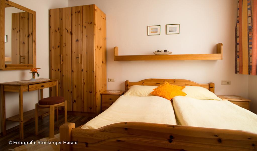Gaestehaus Ringbauer Podersdorf am See Kamer foto